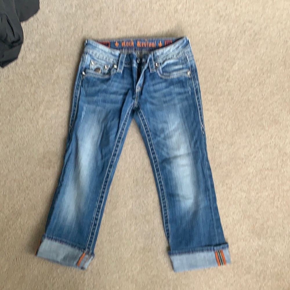 Women’s size 28 rock revival Capri jeans